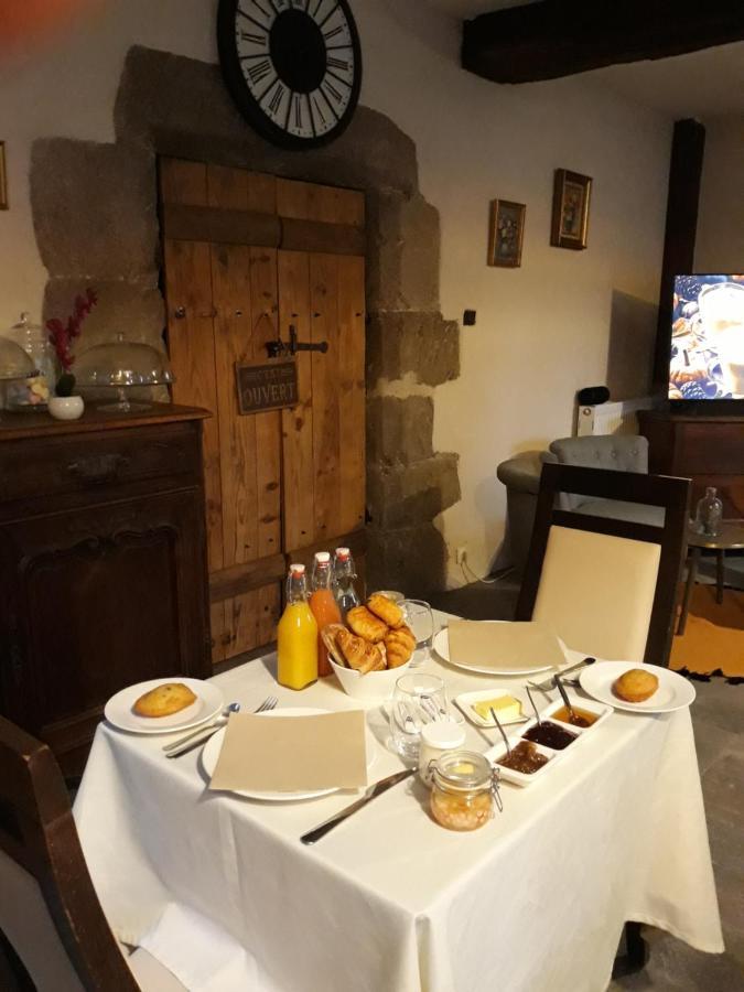 Le Manoir Des Haies Spa Les Champs-Géraux Kültér fotó