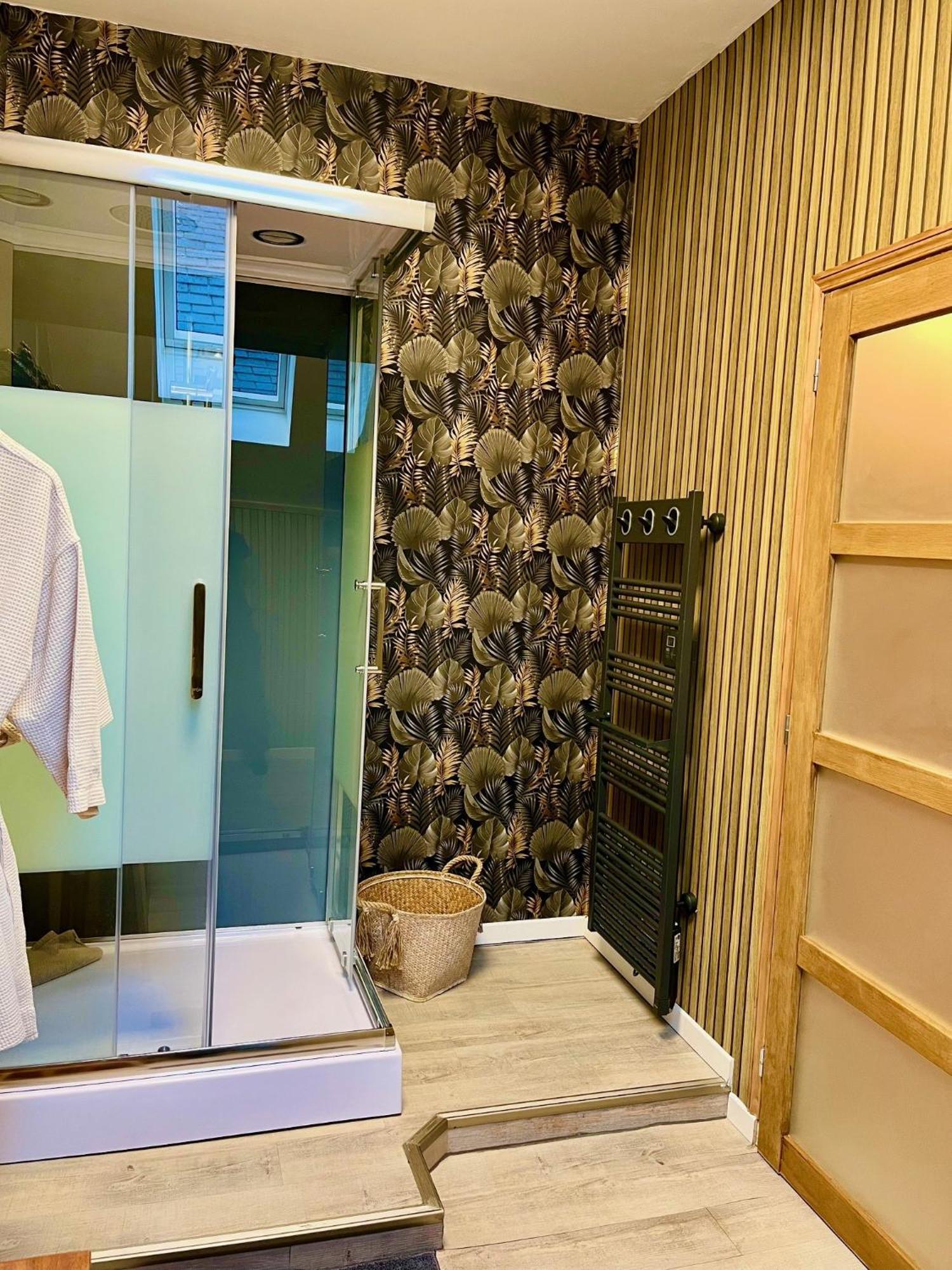 Le Manoir Des Haies Spa Les Champs-Géraux Kültér fotó